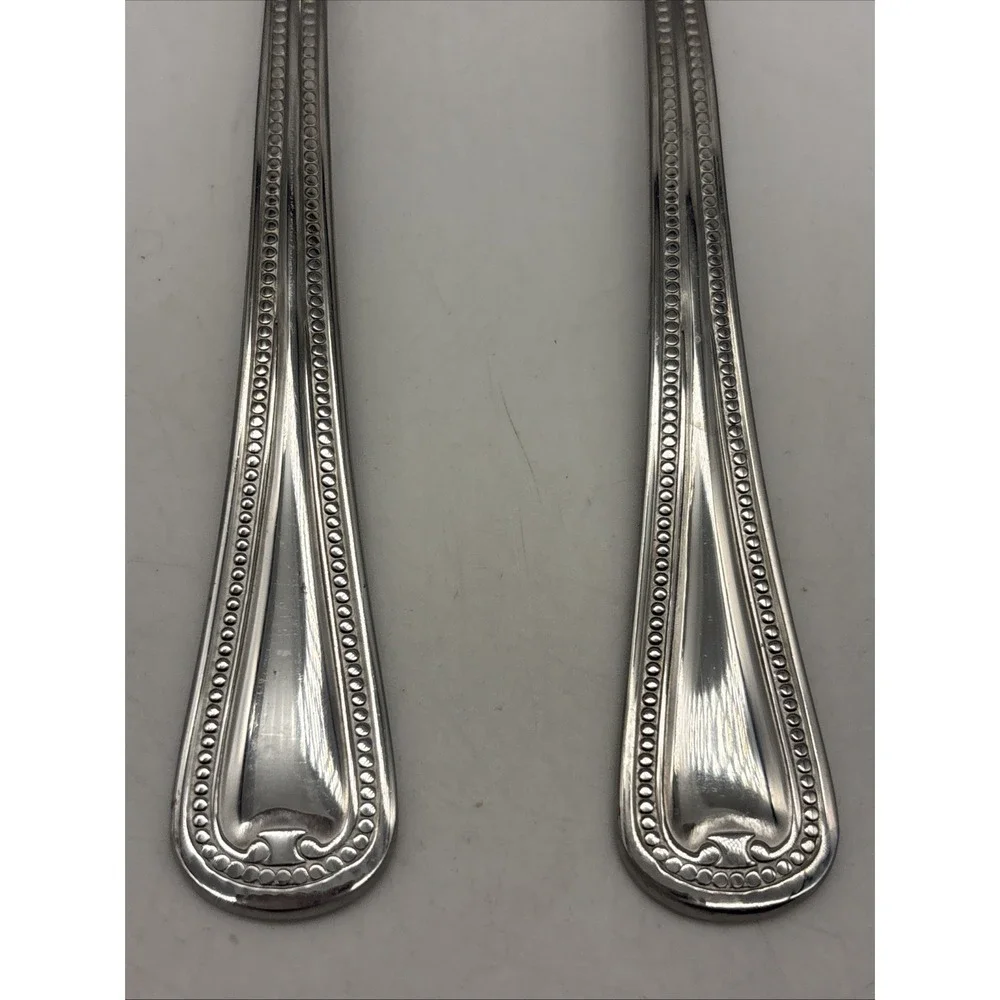 8- Reed & Barton Hamilton English Gentry Pattern dinner spoon Stainless